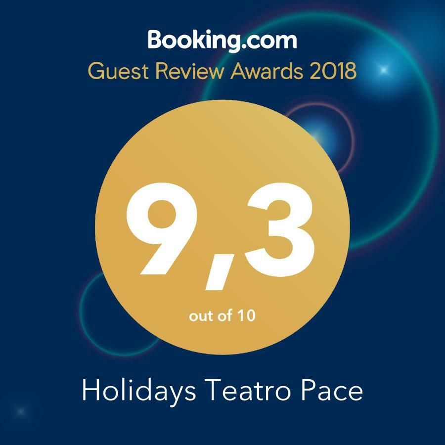 Holidays Teatro Pace Ρώμη Εξωτερικό φωτογραφία